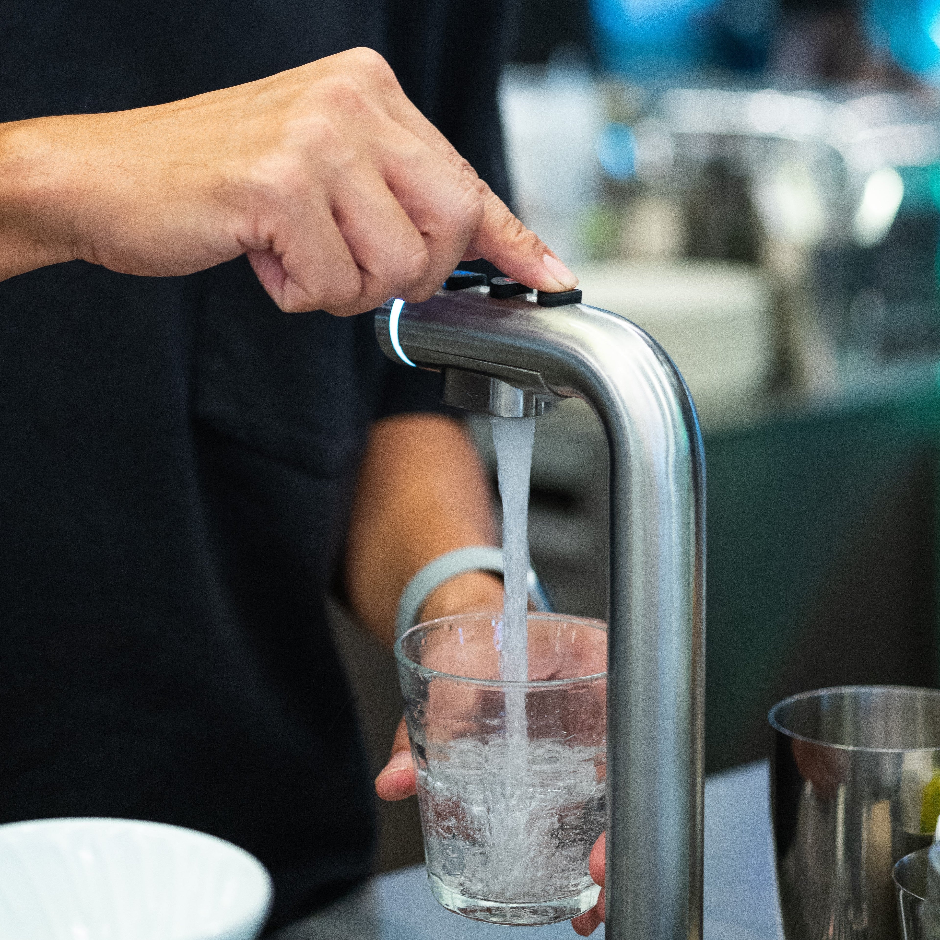 Marco Friia Font Undercounter Water System Lifestyle Image